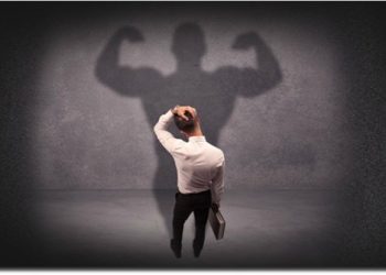 هل عدم الثقة بالنفس مرض نفسي؟