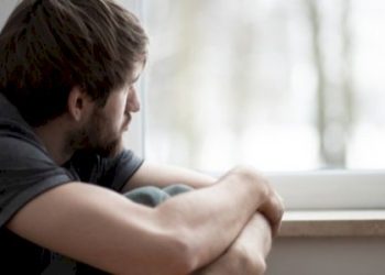 متى يشعر الرجل بالندم بعد الفراق؟