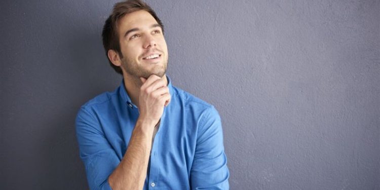 أسئلة تجعل الرجل يفكر فيك باستمرار