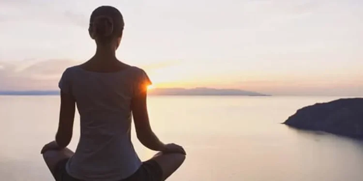 كيف يساعد التأمل في التغلب على القلق؟