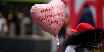 كيف يؤثر عيد الحب على الأشخاص الذين تعرضوا لخيبة عاطفية؟